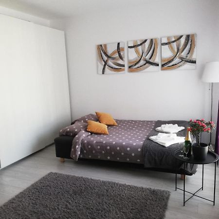 Marlen'S Apartment Bucarest Extérieur photo